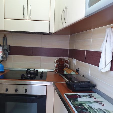 Relax Apartament Durres Exterior photo