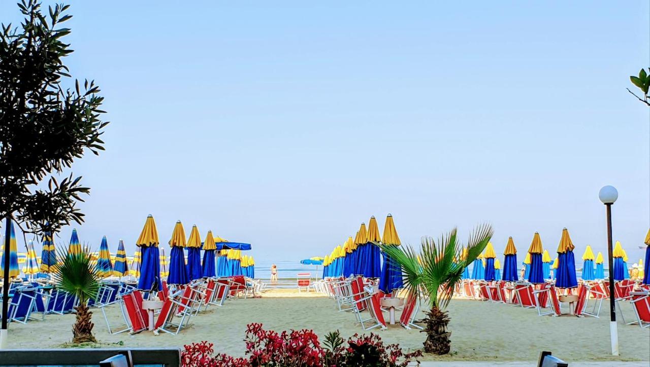 Relax Apartament Durres Exterior photo